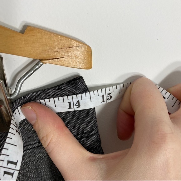 Halogen Gray Pleated Straight Leg Dress Pants 2P - Picture 7 of 9